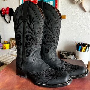 CIRCLE G WOMEN'S FILIGREE BLACK EMBROIDERED WESTERN BOOTS